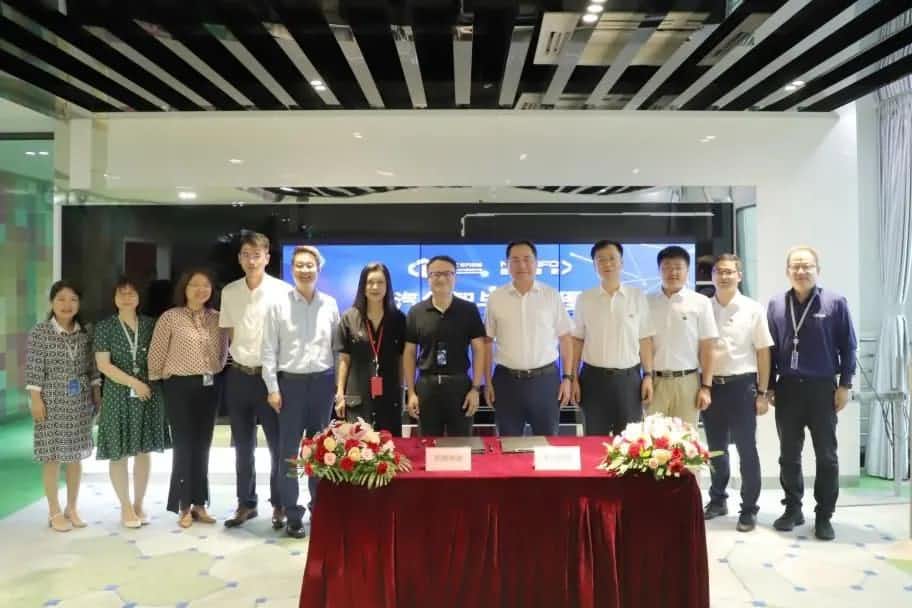 suncitygroup太阳新城(中国)与中汽创智签订战略合作框架协议 集中优势有助于汽车智能化开展